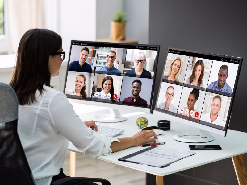 Video content and webinar sessions used in content marketing