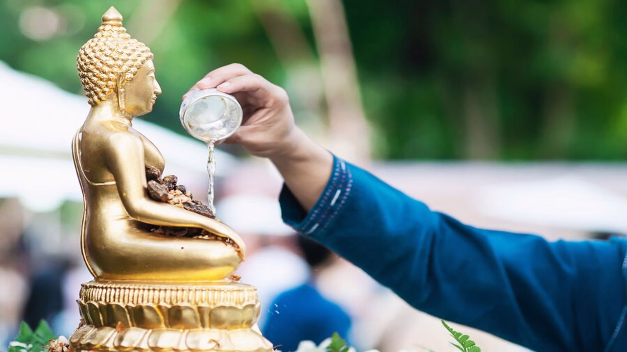 Formal happy buddha purnima greetings for colleagues & clients
