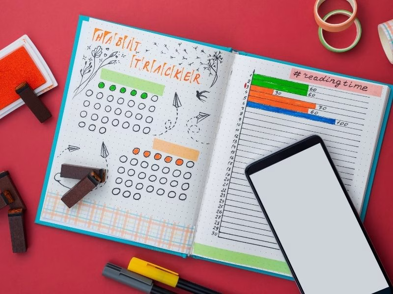 Bullet journals for organized planning and creativity