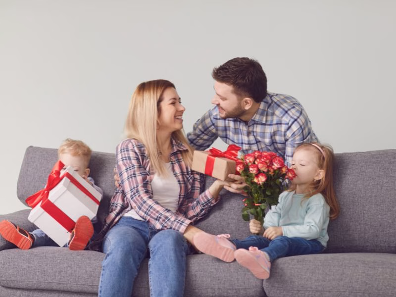 Women’s Day wishes for wife with romantic and elegant design